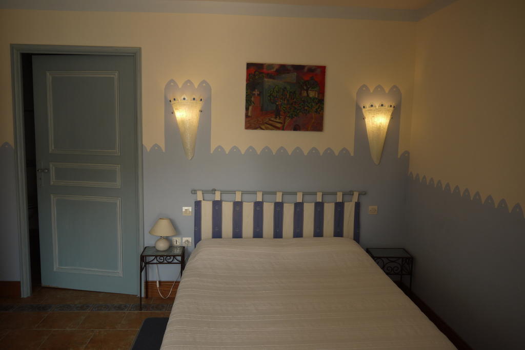 Troglodyte De La Fosse Hotell Meigné Rum bild