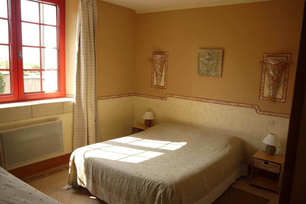 Troglodyte De La Fosse Hotell Meigné Rum bild